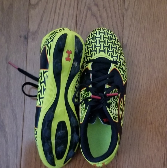Under Armour Other - Under Armour .. Boys Cleats